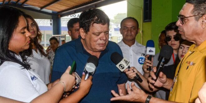 Morre ex-governador Flaviano Melo. Corpo será velado no Palácio Rio Branco