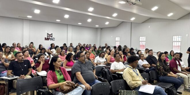 Seminário Estadual da Primeira Infância no Contexto Indígena debate programas sociais