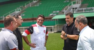 Amistoso entre Flamengo e Santa Cruz do Acre marca reabertura do Arena da Floresta; confira os pontos de troca de ingressos