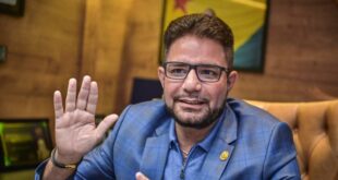 Governo sanciona lei Bolsa Qualificação para servidores da Saúde