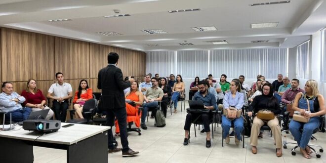 Seplan realiza capacitação para assessores parlamentares sobre a gestão de emendas estaduais na LOA