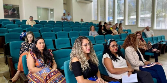 Governo do Acre promove encontro de letramento e desconstrução do racismo para servidores da Assistência Social