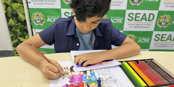 Sead abre exposição de jovens com altas habilidades
