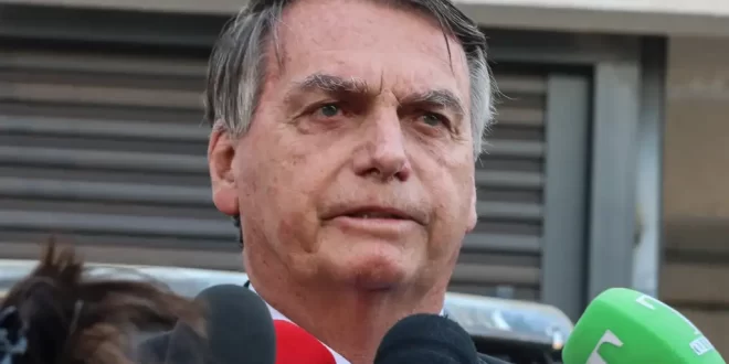 PF conclui inquérito e indicia Bolsonaro, Braga Netto e mais 35 pessoas por tentativa de golpe