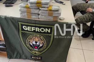 Gefron prende casal transportando 6 kg de skunk na zona rural