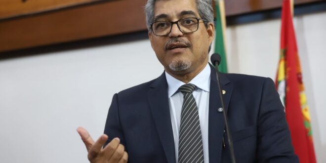 Pela exclusão do item: para Edvaldo apenas a extensão do prazo para apresentação de videoaula no concurso da Educação não resolve