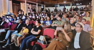 Curtas-metragens de diretores acreanos estreiam no Teatro Hélio Melo