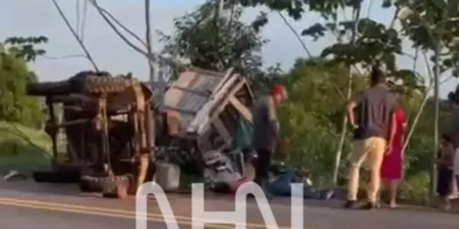 ‘Jerico’ perde o controle, tomba e deixa casal ferido