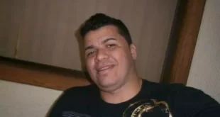 Homem que matou ex-esposa na frente da filha do casal, se entrega