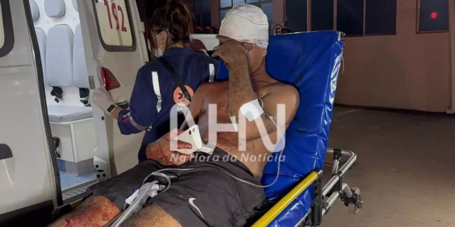 Homem é esfaqueado após brigar com irmão