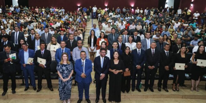 Governador Gladson Cameli prestigia diplomação dos prefeitos e vereadores eleitos no Juruá