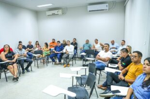 Governo e Federação das Indústrias promovem oficinas com empresários do Juruá