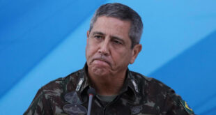 Prisão de Braga Netto é a prova de como Bolsonaro desmoralizou as Forças Armadas, diz Estadão