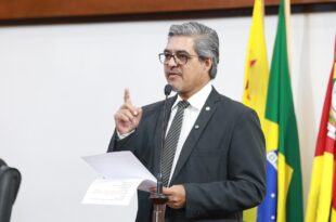 Edvaldo Magalhães denuncia subdimensionamento do orçamento e cobra transparência do governo