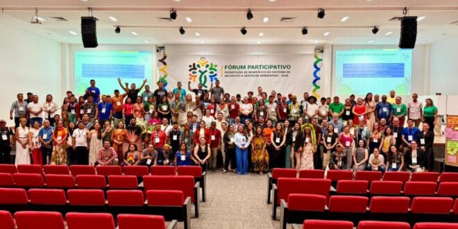 Ribeirinhos, extrativistas, agricultores familiares e povos indígenas definem metodologia para realização das consultas públicas