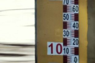 Rio Acre ultrapassa cota de alerta em Brasiléia