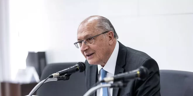 Acredita Exportação, voltado para micro e pequenas empresas, será lançado em 2025