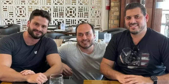 Empresa de primo de Allan dos Santos é a maior fornecedora da campanha de Carluxo