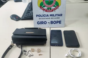 GIRO prende suspeitos de roubo e recupera pertences da vítima