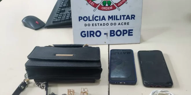 GIRO prende suspeitos de roubo e recupera pertences da vítima