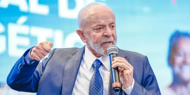Lula veta restrições ao BPC e pessoas com deficiências leves seguirão recebendo