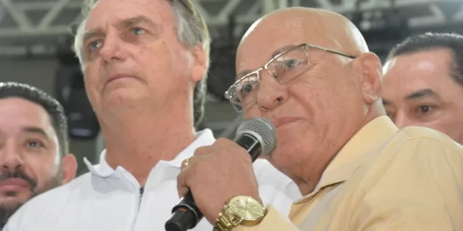 Deputado bolsonarista é acusado de estuprar menino de 13 anos
