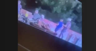 Policiais são flagrados jogando homem de ponte em São Paulo