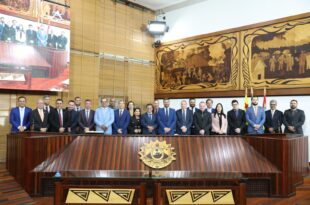 Deputados encerram ano legislativo e escolhem Nicolau Junior para presidir Assembleia no próximo biênio