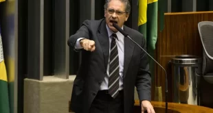 Fake News da Folha é destinada a pressionar pela privatização das estatais e a interromper o ciclo de investimentos do governo Lula