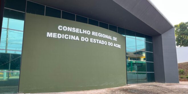 CRM-AC entra com ação contra optometrista por exercício ilegal da medicina