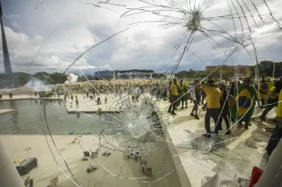 Lembrar para não repetir: atos em Brasília marcarão os dois anos da intentona golpista de 8 de janeiro