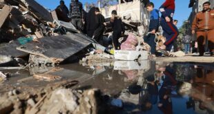 Exército de Israel destrói infraestrutura de esgoto de Gaza e vazamentos contaminam água potável