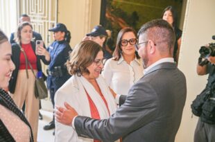 Com ministra Cida Gonçalves, Gladson reforça compromisso de políticas para mulheres