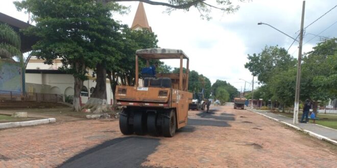 Governo do Acre e Prefeitura de Xapuri executam operação tapa-buraco nas vias da cidade