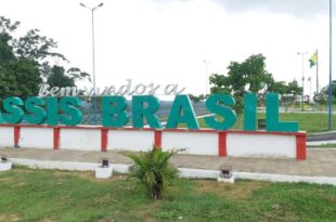 Governo e Prefeitura de Assis Brasil discutem promoção do turismo na tríplice fronteira