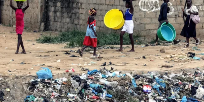 Angola tem diamantes e cólera de sobra: país registrou 22 mortes e 383 casos de cólera desde início do ano