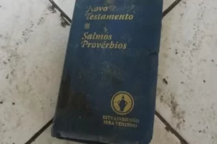 Intolerância: Centro de Umbanda é invadido, roubado e destruído. Bíblia é deixada no local
