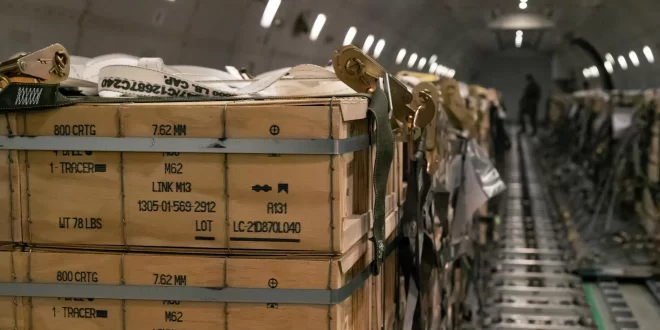 Fluxo constante de comércio de guerra dos EUA ameaça a civilização humana