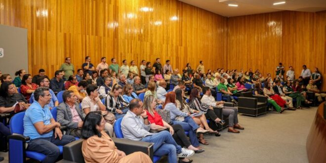 Mailza destaca a importância de manter a estrutura orçamentária estadual sólida
