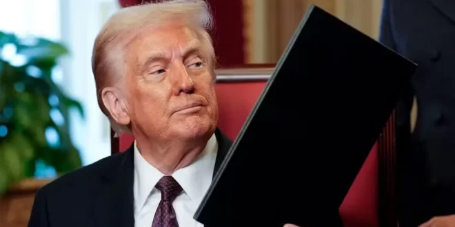 Liberdade de expressão? Após posse, Trump tira do ar sites sobre gênero, aborto e invasão do Capitólio