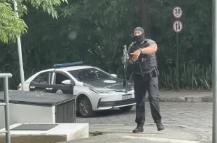 Ação policial mata 4 suspeitos e deixa uma funcionária ferida na Fiocruz, no Rio