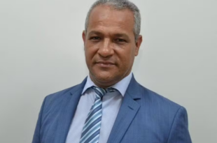 Vereador é assassinado a tiros ao sair de casa em Magé (RJ)