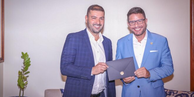 Prestígio: Gladson garante presença na posse de Nicolau Júnior