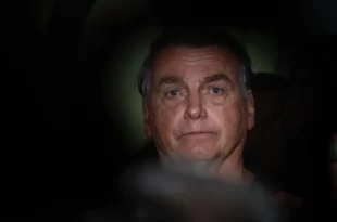 Comprovado! Convite de Bolsonaro para evento de Trump é falso!