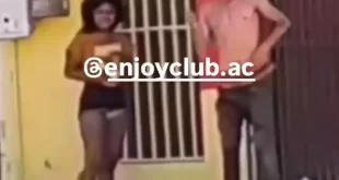Moradores de rua fazem sexo em via pública à luz do dia