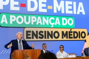 Extrema Direita quer acabar com o programa Pé de Meia que beneficia 4 milhões de estudantes
