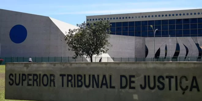 PF investiga irregularidades em 14 processos no STJ