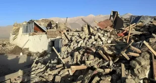 Terremoto de magnitude 7,1 deixa 95 mortos e rastro de destruição no Himalaia