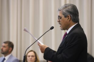 Retorno da Aleac: Edvaldo Magalhães diz que oposição é ‘construtora de soluções’ e lembra desafios na Educação e Saúde