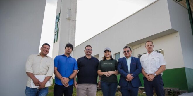 Vice-governadora Mailza vistoria reforma da ZPE